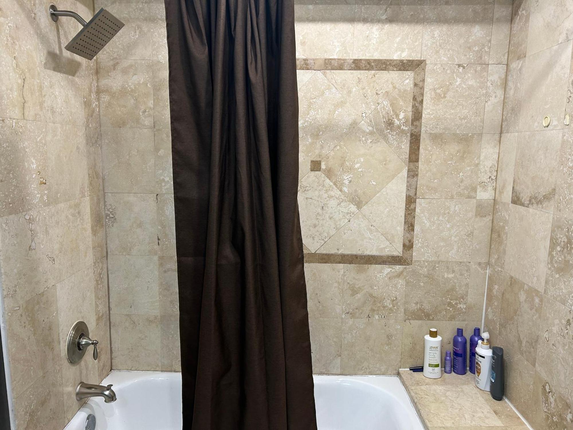 A Luxury Master Bedroom In A Condo Λος Άντζελες Εξωτερικό φωτογραφία
